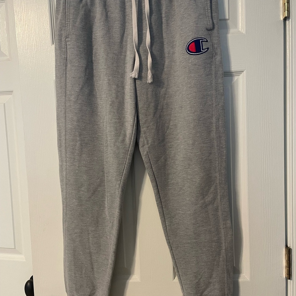 Champion Women's Gray Logo Jogger Sweatpants